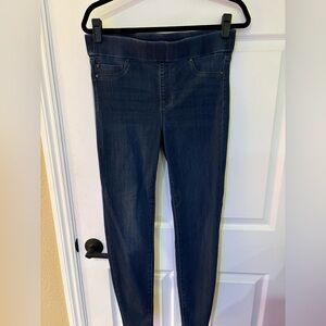 NWOT Liverpool Jean Co The Skinny 10/30
Sienna Legging Pull-On Denim 30" Inseam